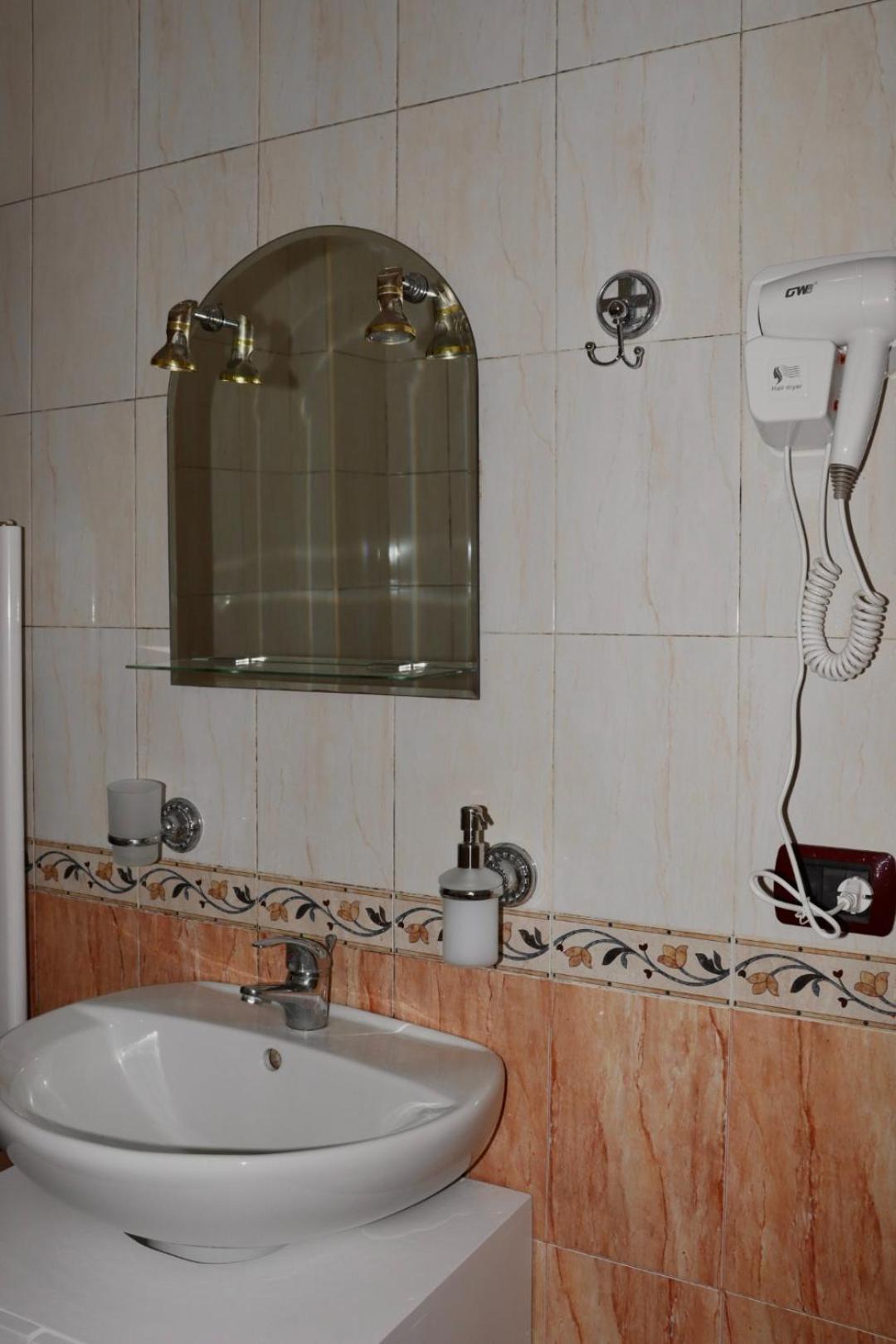 Grand Hotel 3*